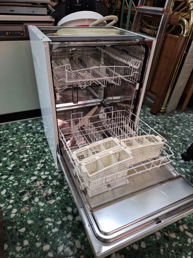 Lavavajillas Whirlpool Blanco