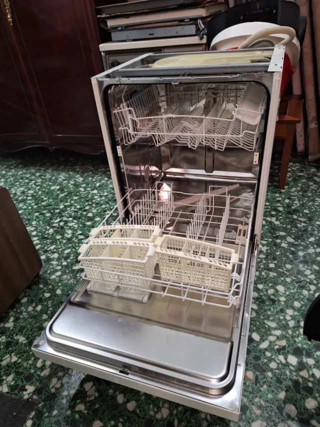 Lavavajillas Whirlpool Blanco