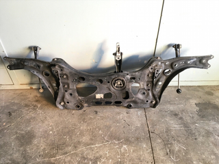 Puente delantero VW 5Q0199356A