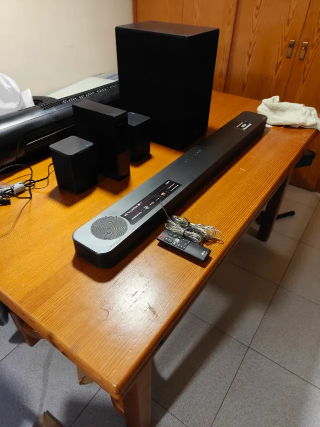 Barra de Sonido LG SL8YG