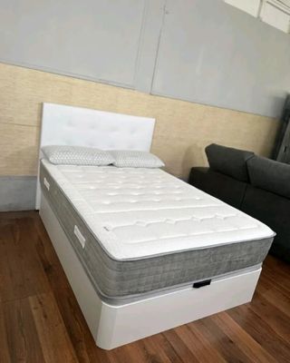 Canapé Nuevo directo de fabrica