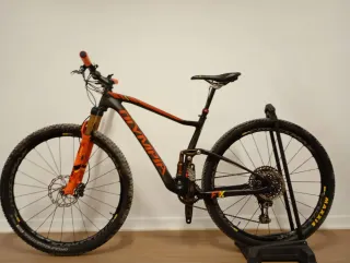 29"Mountain bike full suspensión carbon
