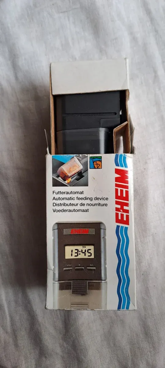 COMEDERO AUTOMATICO EHEIM