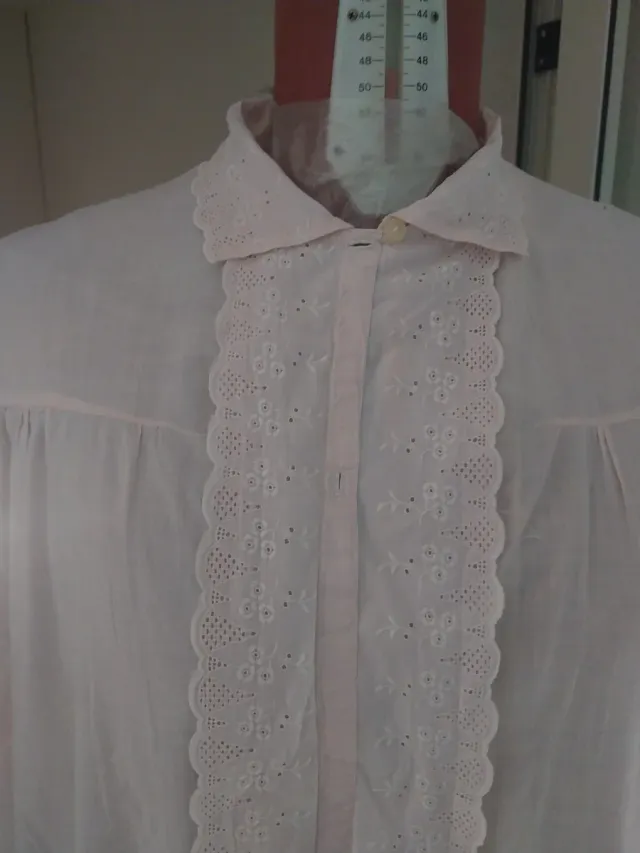 Camicia da notte in cotone rosa fatta a mano