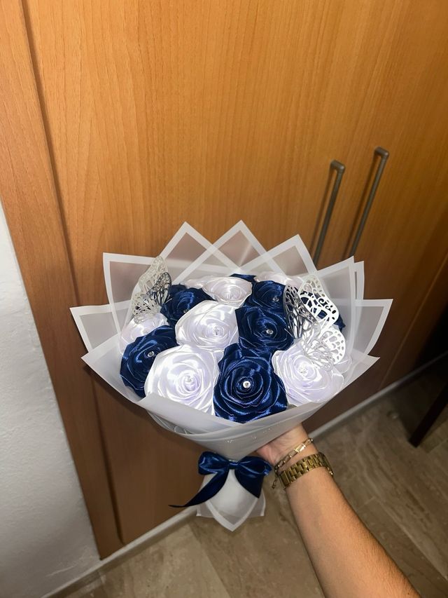 Rosas Eternas Personalizable @detallitos_gaditanos