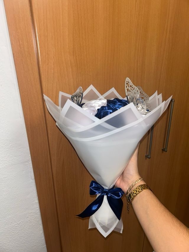 Rosas Eternas Personalizable @detallitos_gaditanos