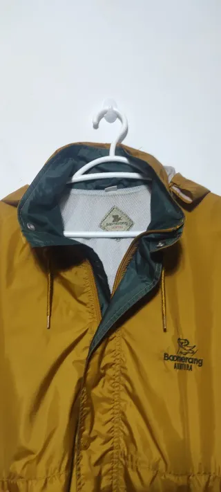 Chubasquero cortavientos boomerang