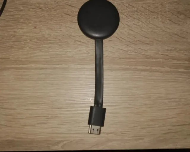 Google Chromecast 
PRECIO NO NEGOCIABLE 