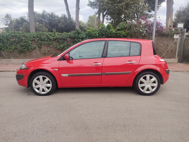 Renault Megane 2.0T 165CV