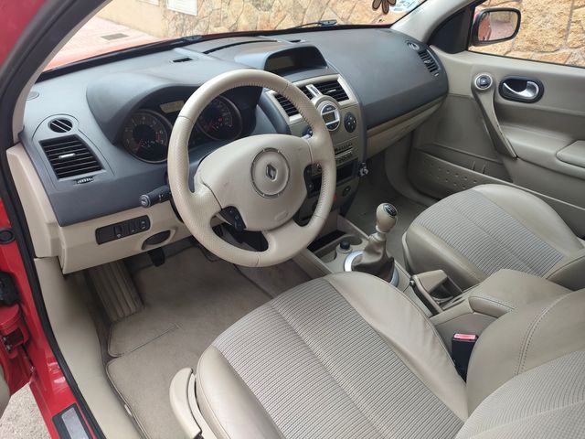 Renault Megane 2.0T 165CV