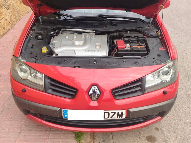 Renault Megane 2.0T 165CV
