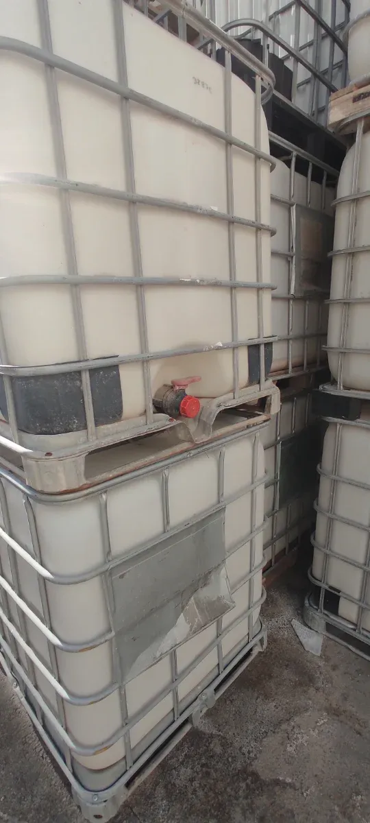 Depósitos 1000L IBC