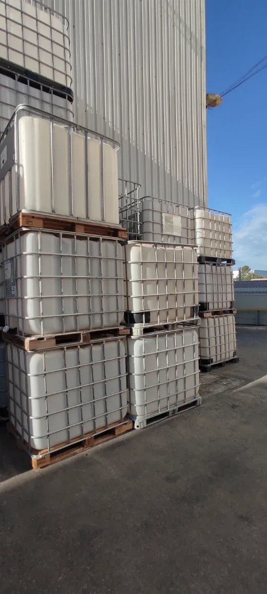 Depósitos 1000L IBC