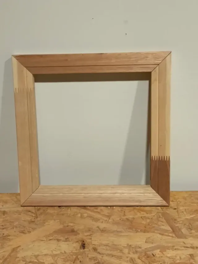 Marco de roble para cuadro