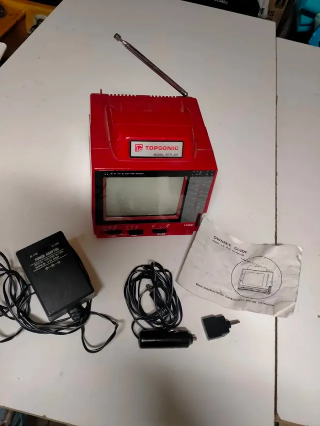 TV Mini Topsónica BTR-201 Rádio AM/FM