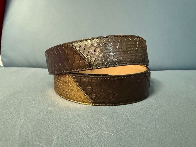 Cintura artigianale vera pelle pitone fibbia