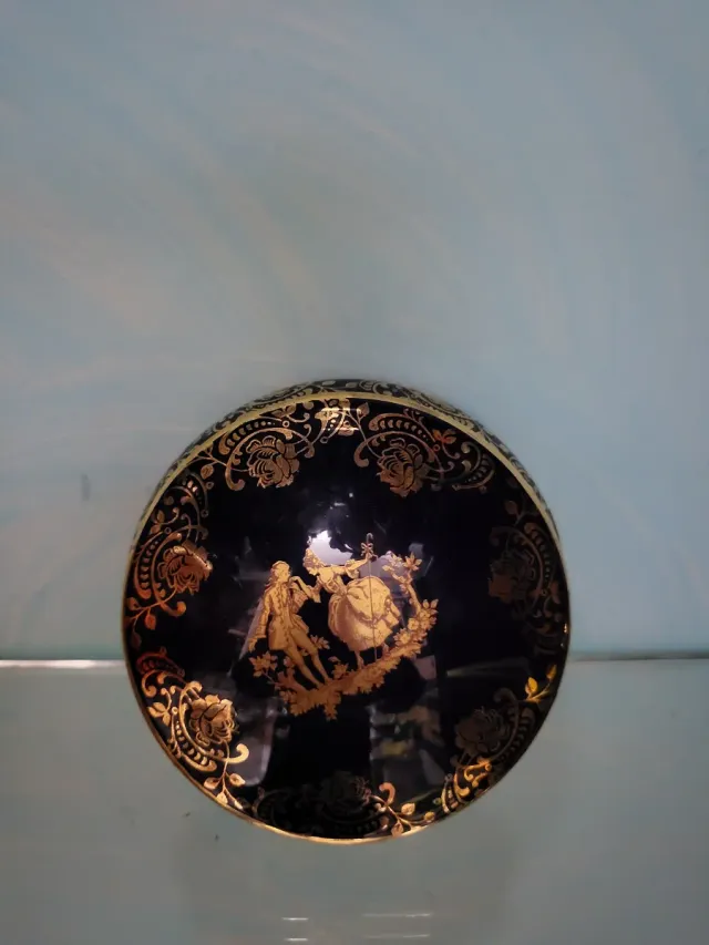 Joyero Limoges Negro y Dorado