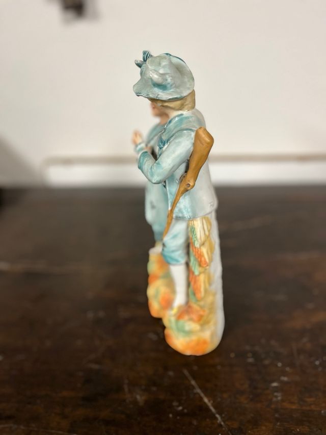 Figura de porcelana antigua pareja