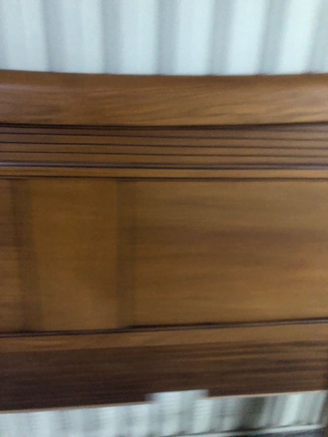 Cabecero de cama de madera