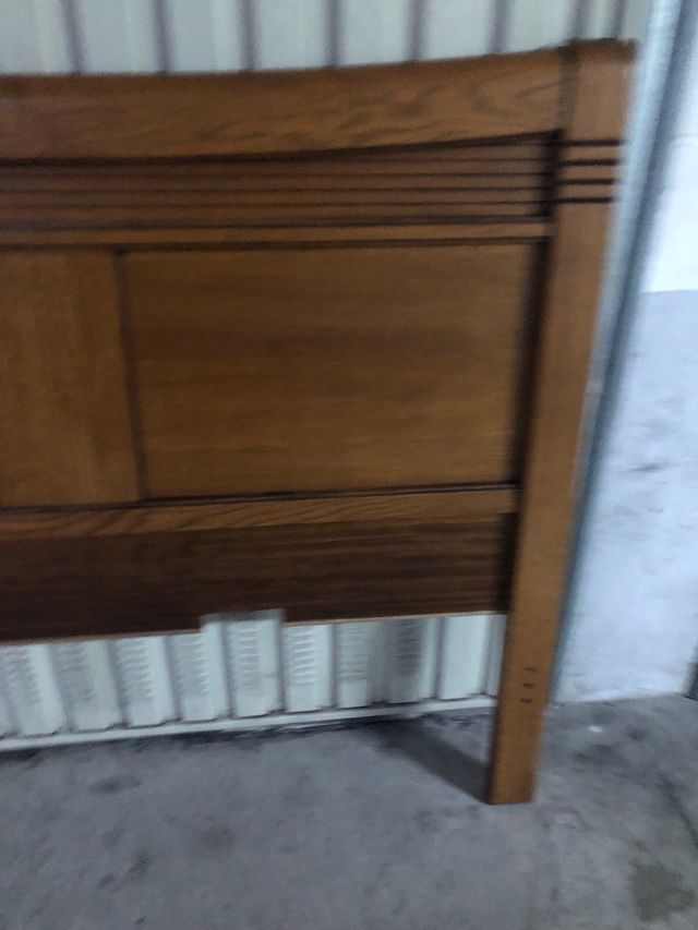 Cabecero de cama de madera