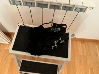 Sandalias Plumers Negras Tacón Medio  vestir