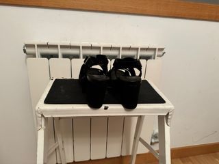 Sandalias Plumers Negras Tacón Medio  vestir