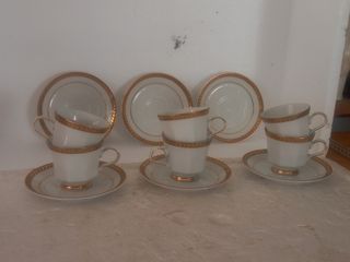 SERVIZIO TAZZE PORCELLANA