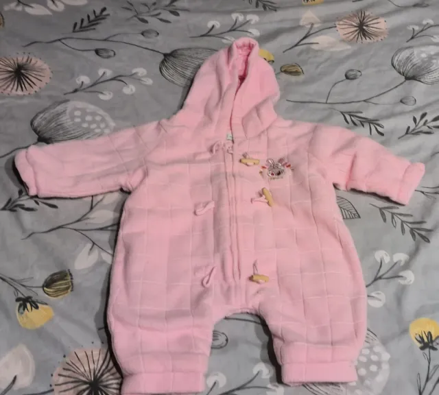 Buzo rosa suave para bebé talla 50 / 56