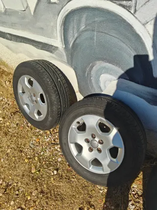 Llantas Audi con Neumáticos