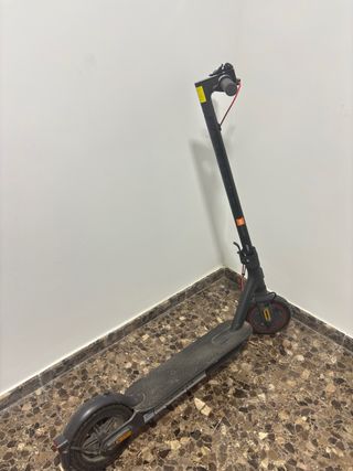 Patinete eléctrico Xiaomi poco uso