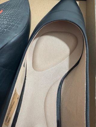 Zapatos tacón bajo cómodos negros