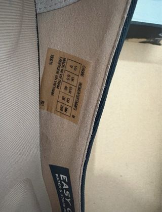 Zapatos tacón bajo cómodos negros