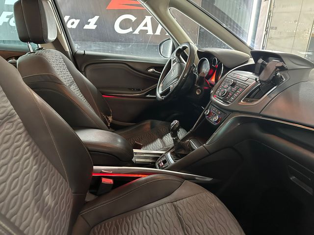 Opel Zafira Tourer 2014