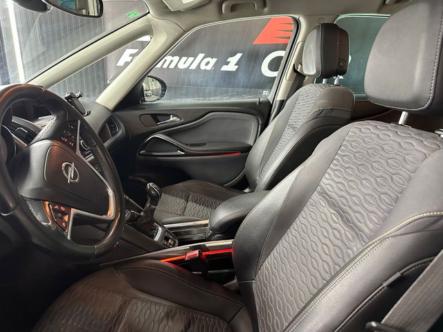 Opel Zafira Tourer 2014