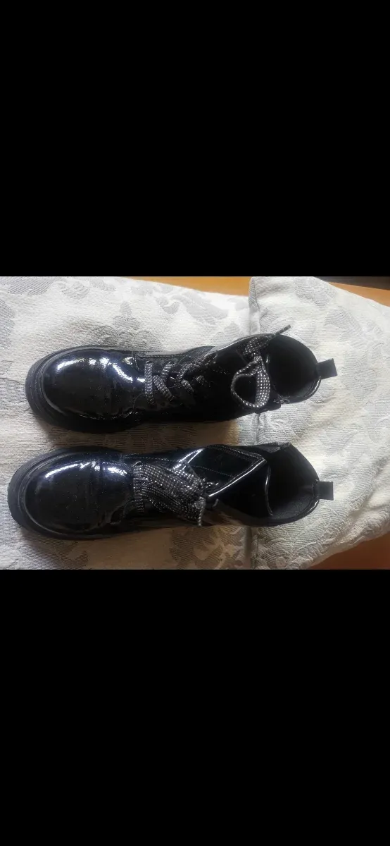 Botas militares charol niña