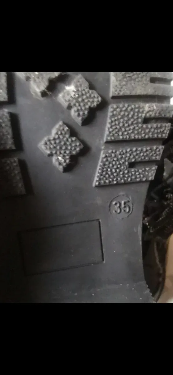 Botas militares charol niña