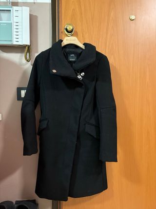 Cappotto nero Bershka