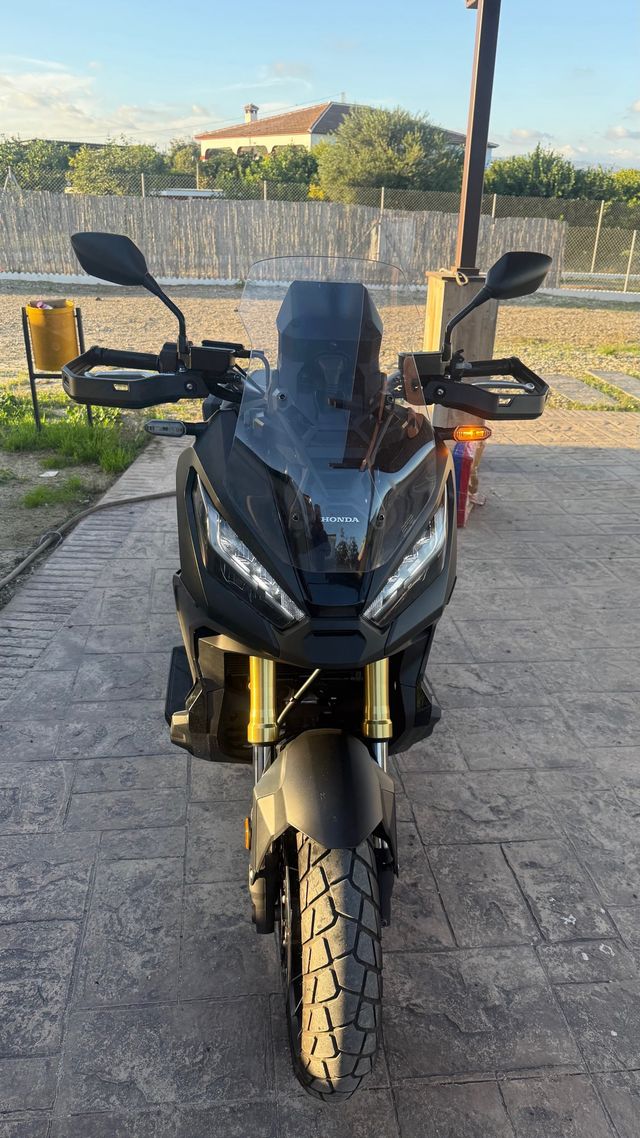 Honda X-ADV 750 A2 Limitada  cambio por tenere 700