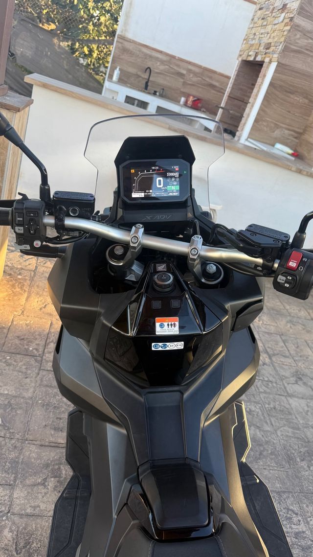 Honda X-ADV 750 A2 Limitada  cambio por tenere 700
