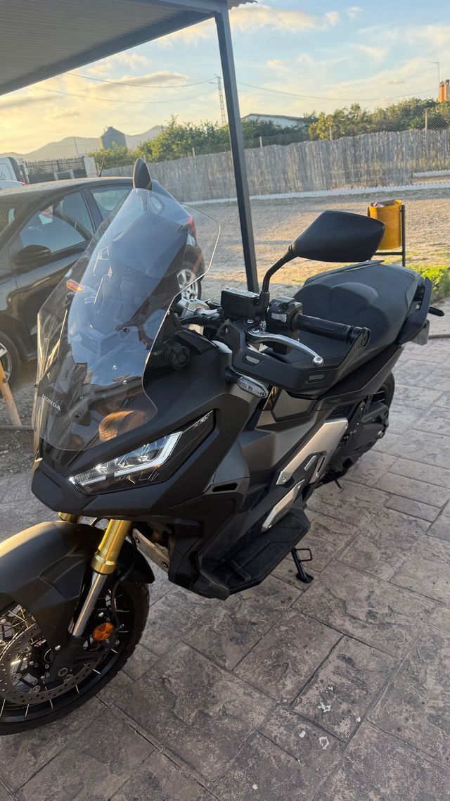 Honda X-ADV 750 A2 Limitada  cambio por tenere 700