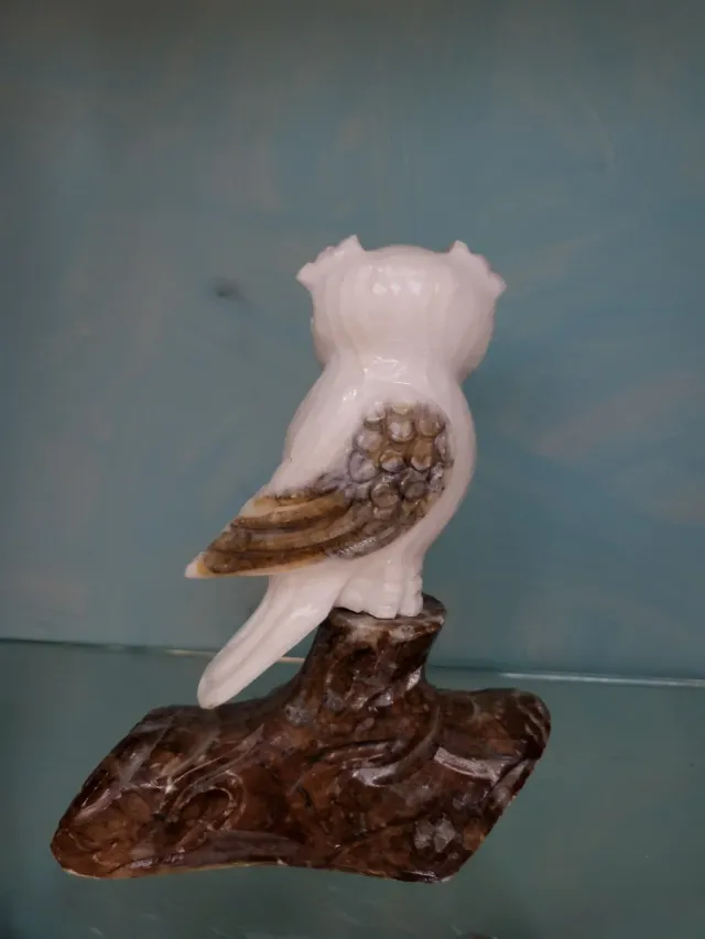 Búho de Alabastro