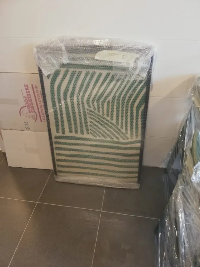 Cuadro abstracto verde, blanco 80*60 y marco negro