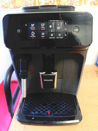 Cafetera Philips Serie 2200