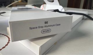 Apple Watch SE 44mm/Gris Espacial con cristal Roto