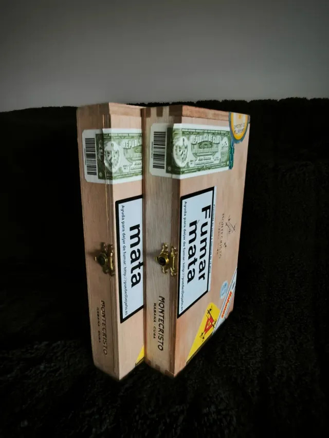 Scatole per sigari MONTECRISTO-10 Petit Edmundo 