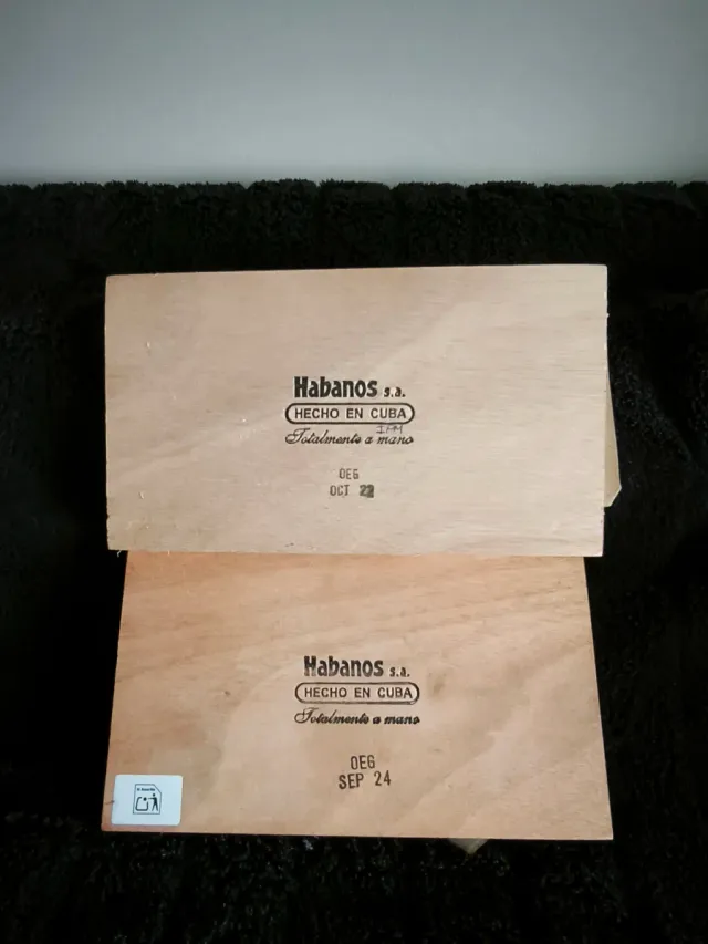 Scatole per sigari MONTECRISTO-10 Petit Edmundo 