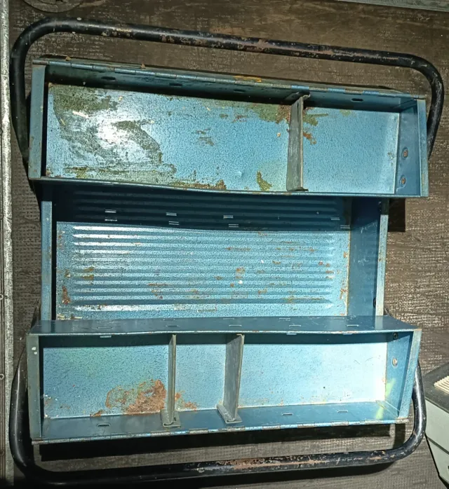 Caja de herramientas HECO metálica azul