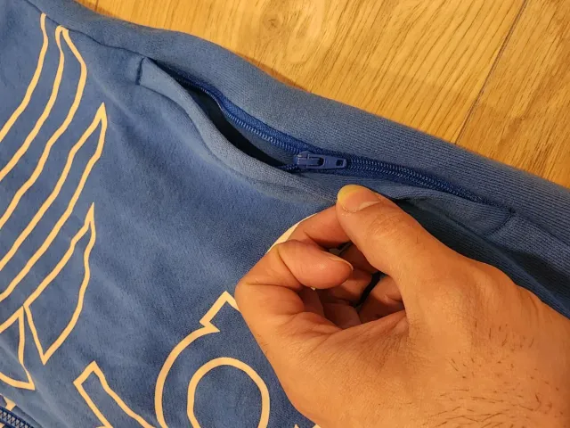 Sudadera Adidas sin mangas