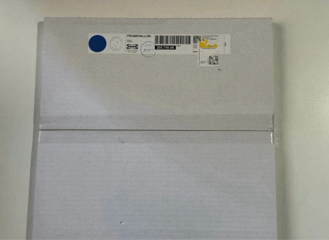 Espejo Ikea PRUNKHALLON Azul