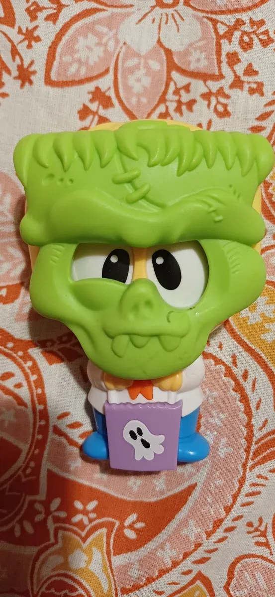 Figura Shaggy Scooby Doo y accesorio